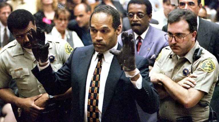 Ο. J. Simpson: Από ένα ματωμένο γάντι μέχρι τις Χρυσές Σφαίρες