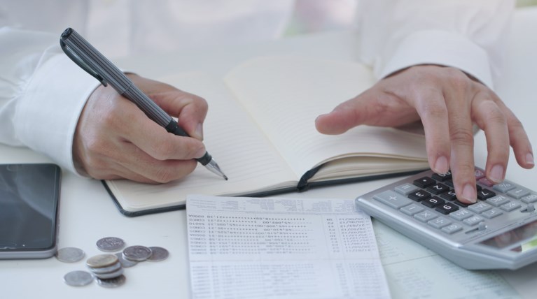 Τρίμηνη και...βλέπουμε η παράταση για τις δηλώσεις πόθεν έσχες