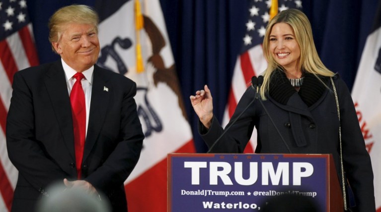 Είναι επίσημο:Η Ιβάνκα παρατάει τις επιχειρήσεις για να γίνει «Πρώτη Κυρία»