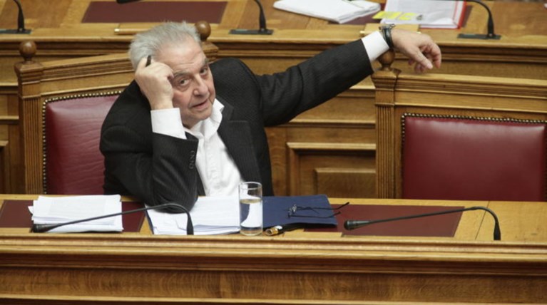Ο Φλαμπουράρης δεν αποκλείει νέο δημοψήφισμα