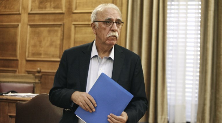 Ούτε ο Βίτσας αποκλείει τις εκλογές σε περίπτωση αδιεξόδου