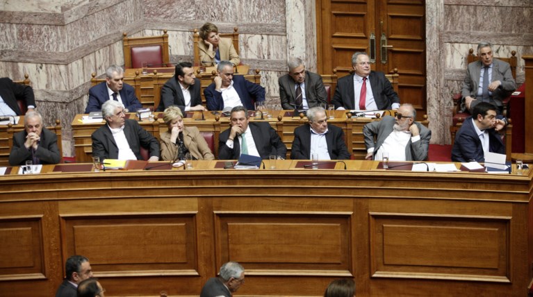 Οι ρεαλιστές, οι «συριζανέλ» και οι εξαφανισμένοι υπουργοί