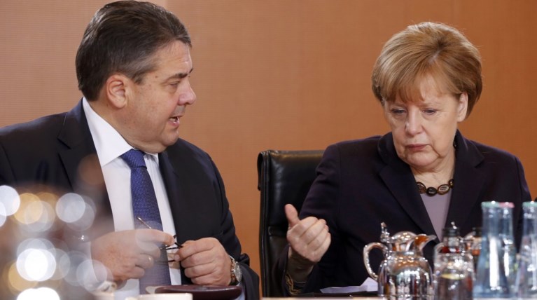 Γκάμπριελ κατά Μέρκελ: Η εμμονή στη λιτότητα έφερε τον λαϊκισμό