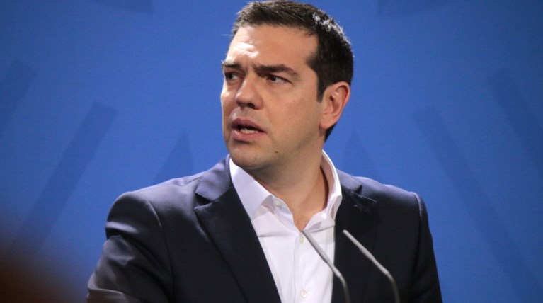 Σε συμπληγάδες ΔΝΤ-Βερολίνου η Αθήνα, γρίφος η στάση του Τραμπ