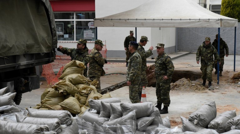 Σκηνές πολέμου για τη μεγαλύτερη εκκένωση ελληνικού χωριού εν καιρώ ειρήνης