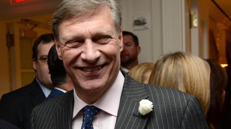 Μάλοχ: Κάντε Grexit, αλλά από το ΔΝT δεν θα γλιτώσετε