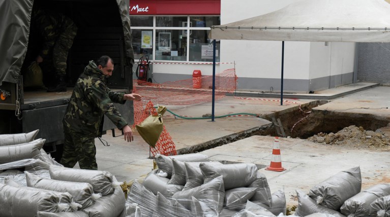 Βόμβα Κορδελιό:1000 αστυνομικοί θα φυλάνε τα άδεια σπίτια από τους κλέφτες