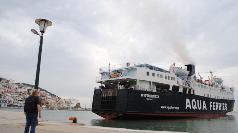 Απαγόρευσαν λόγω συνεχών βλαβών τον απόπλου της Μυρτιδιώτισσας