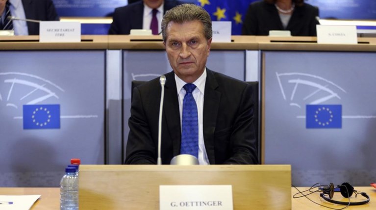 Έτινγκερ: Κακή συμβουλή προς την Ελλάδα να φύγει από την Ευρωζώνη