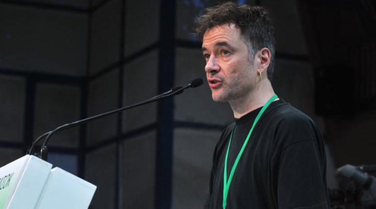 Αποχώρησε με αιχμές ο Θανάσης Χειμωνάς από το ΠΑΣΟΚ