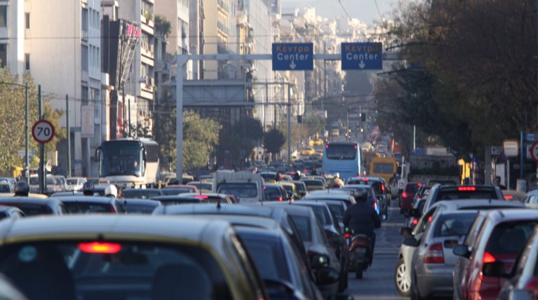 Χωρίς μετρό, τραμ, ΗΣΑΠ η Αθήνα, χάος στους δρόμους