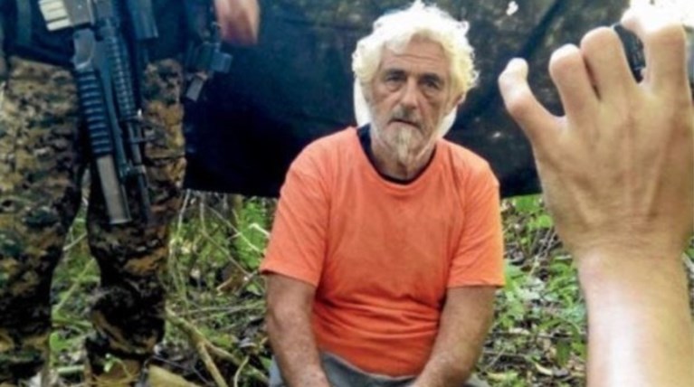 Φρίκη: Η Αμπου Σαγιάφ αποκεφάλισε τον γερμανό όμηρο