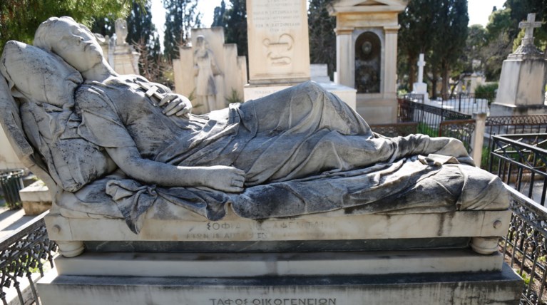 Η κοιμωμένη του Χαλεπά στην Εθνική Γλυπτοθήκη, η ιστορία μιας κόρης 18 ετών