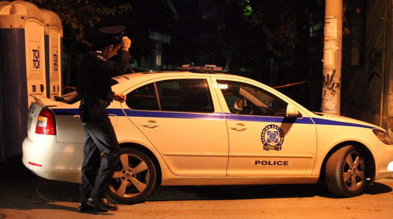 Αυλίδα: Γυναίκα κατήγγειλε ότι την βίασαν τρεις κουκουλοφόροι