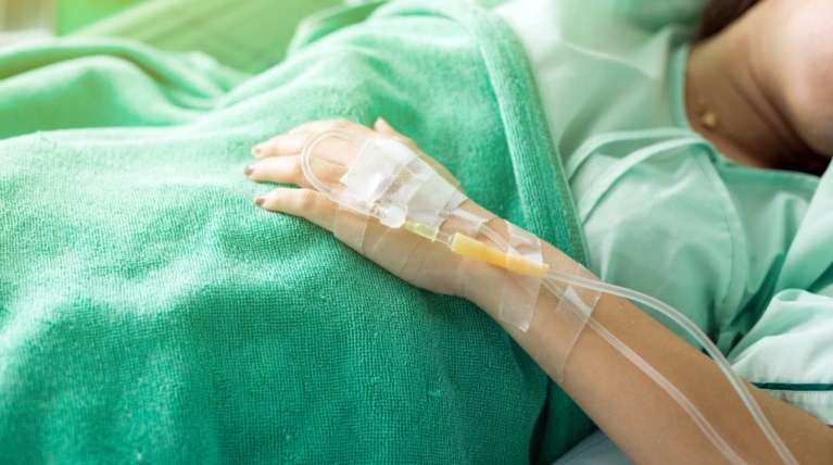 Η οδύσσεια μιας βαριά τραυματισμένης 17χρονης απο νοσοκομείο σε νοσοκομείο