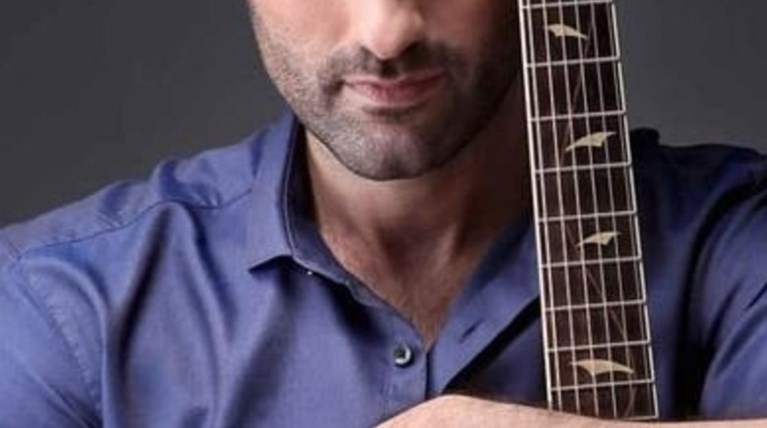 Ελληνας ηθοποιός εξομολογείται: στα 25 γνώρισα τον πατέρα μου