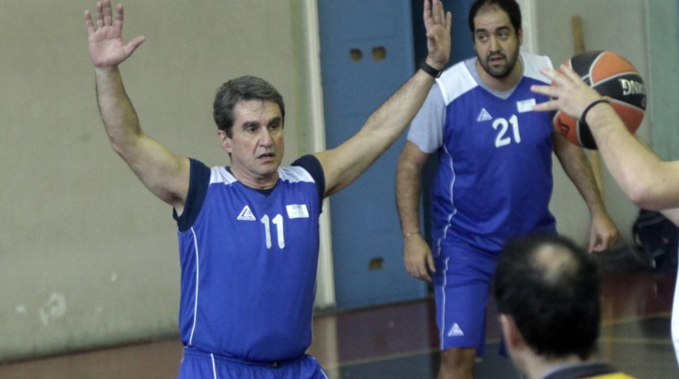 Οι «Ράδιο Αρβύλα» έκαναν τον Λοβέρδο ...Λοβερδοκούμπο