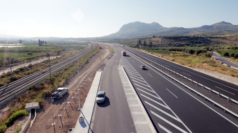 Διακοπή κυκλοφορίας στην εθνική Κορίνθου- Πατρών την Πέμπτη