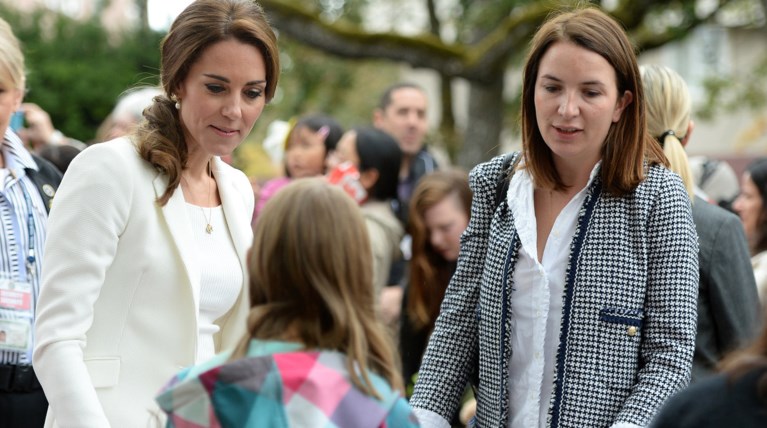 Πανικός στο ίντερνετ για μια θέση εργασίας στο πλευρό της Κέιτ Μίντλετον