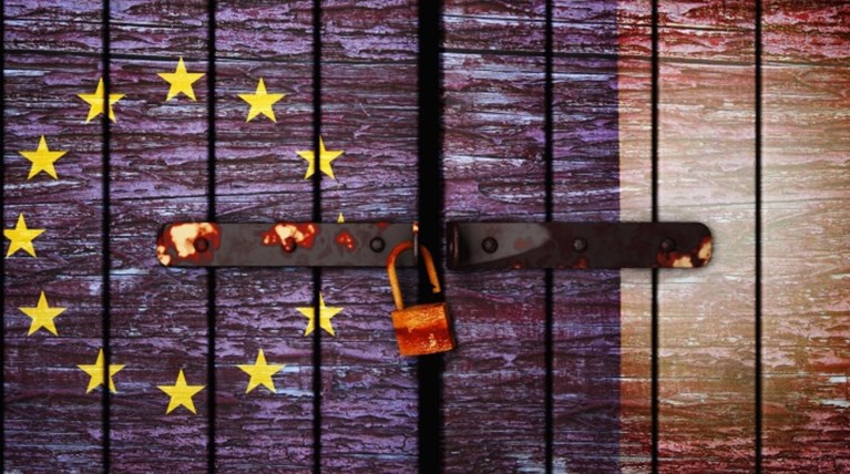 "Βόμβα" Spiegel: Πιθανή η έξοδος Γαλλίας, Ολλανδίας, Ιταλίας