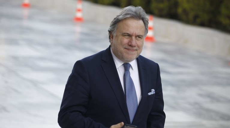 Τα μαζεύει... ο Κατρούγκαλος περί τουρκικών συγκεντρώσεων