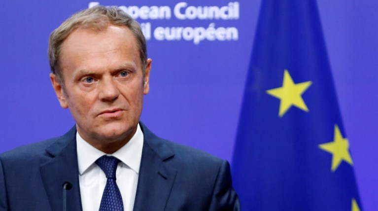 Πολωνική κυβέρνηση εναντίον Τουσκ για το αεροπορικό δυστύχημα στο Σμολένσκ