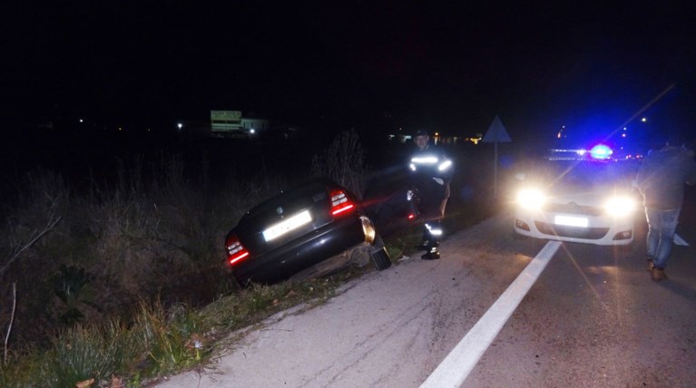 Αγρίνιο: Μεθυσμένος νεαρός χωρίς δίπλωμα προκάλεσε τροχαίο