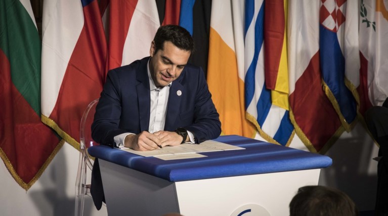 Η «επανάσταση» στη Ρώμη και η συνθηκολόγηση στις Βρυξέλλες