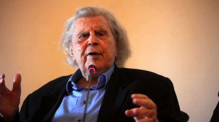 Μίκης Θεοδωράκης:  Τσίπρας και ΝΔ είναι κατά βάθος ΠΑΣΟΚ