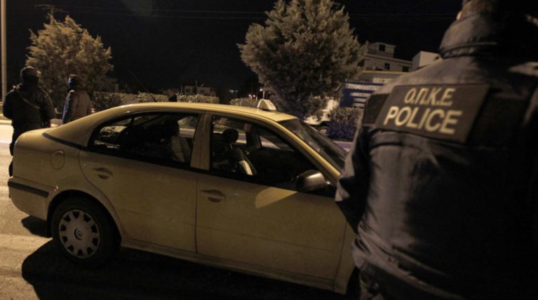 "Kρυφοί" αστυνομικοί στήνουν καρτέρι για τον φονιά του ταξιτζή