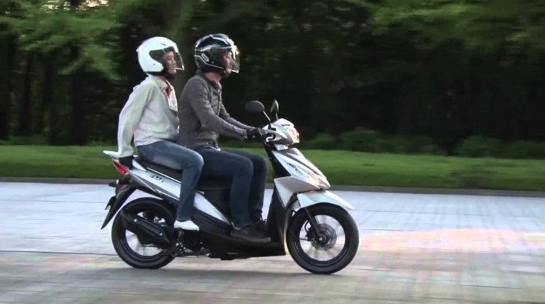 Ανακαλούνται μοτοσικλέτες Suzuki τύπου UK110