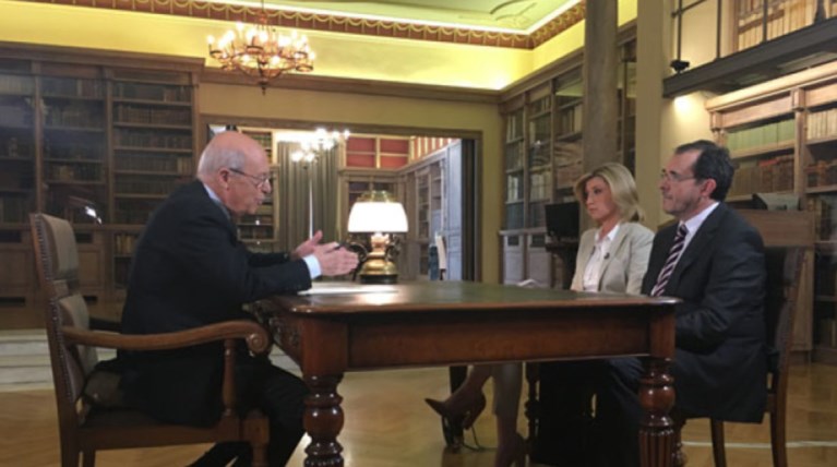 Σημίτης: Η Ελλάδα εκτός Ε.Ε. δεν έχει πιθανότητες επιβίωσης