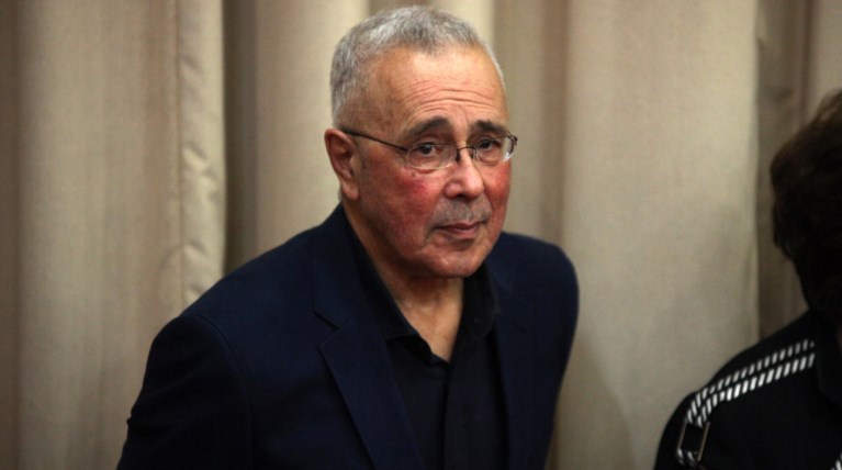 Ζουράρις: Διαφωνώ με τα μέτρα αλλά δεν λέω πως δεν θα ψηφίσω