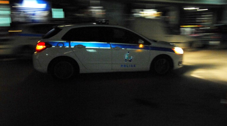 Συλλήψεις και δεκάδες κλήσεις σε μπλόκα για την ματαίωση αγώνων