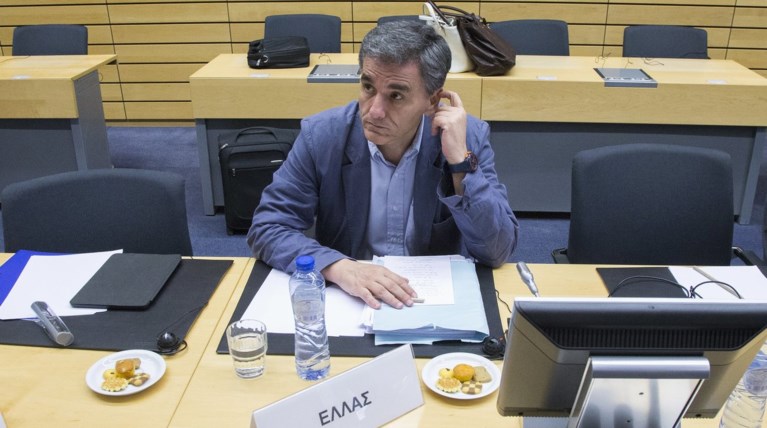 Οι καθυστερήσεις προκαλούν εκνευρισμό και...βολές κατά πάντων