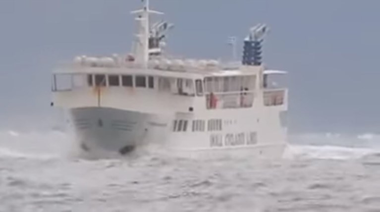 Ο Σκοπελίτης, το ιστορικό πλοίο των Κυκλάδων δένει για πάντα