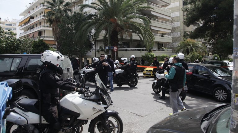 Το νέο φιάσκο: Πώς η ΕΛΑΣ ξέχασε τον ληστή στη ...ντουλάπα