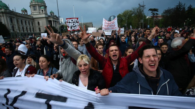 Σερβία: Στους δρόμους οι φοιτητές κατά της εκλογής Βούτσις