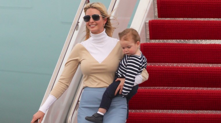 Το σούπερ μίνι της Ιβάνκα: Εκδρομή με τα παιδιά με το Air Force One