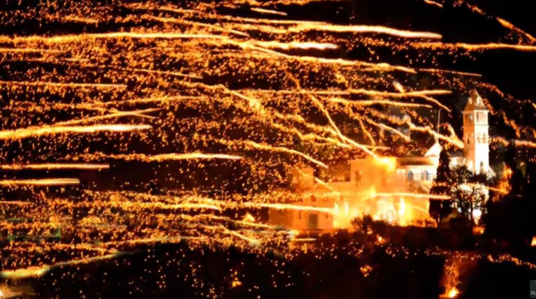 Πασχαλινό σαφάρι της ΕΛΑΣ για χιλιάδες κροτίδες και βεγγαλικά