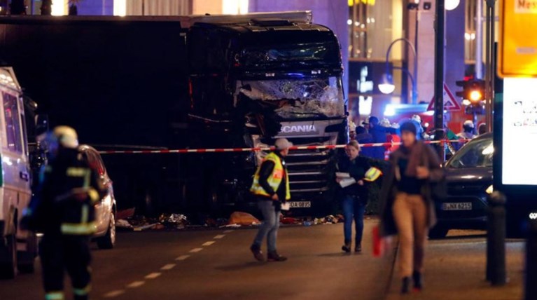 Εντολές του ISIS εκτελούσε ο οδηγός της μοιραίας νταλίκας στο Βερολίνο