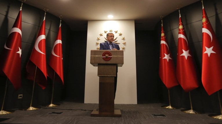 Die Zeit: Ερντογάν, ο νεκροθάφτης της τουρκικής δημοκρατίας