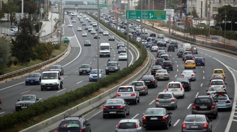 Ερχονται 1 εκατ. «ραβασάκια» με πρόστιμα για τα ανασφάλιστα ΙΧ