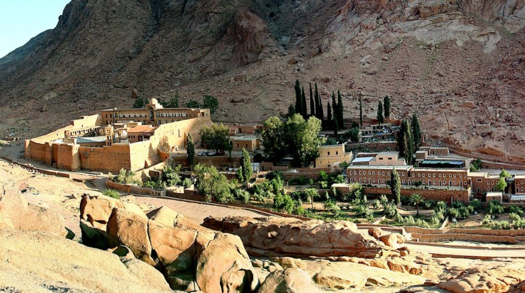 Το ISIS ανέλαβε την ευθύνη για την επίθεση στην Αγ. Αικατερίνη του Σινά