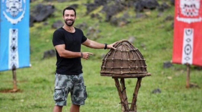 Υπάρχει στο Survivor ...ΠΑΣΟΚ; Το μυστικό του Τανιμανίδη