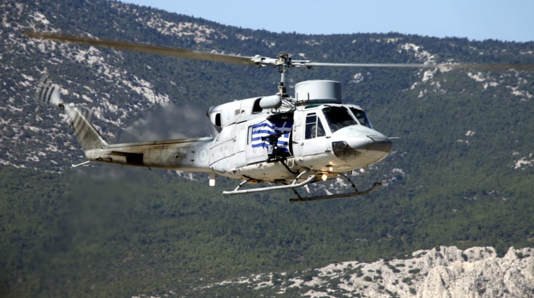 Κατέπεσε στρατιωτικό ελικόπτερο: 4 νεκροί, μια τραυματίας