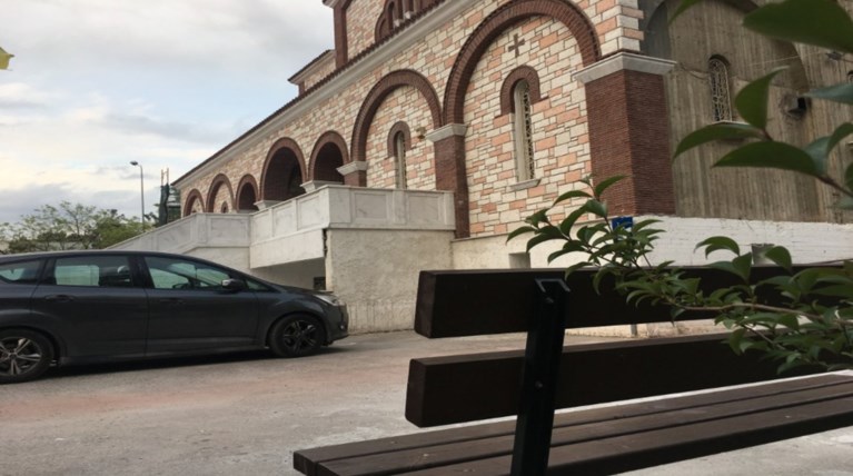 Πως έφτασε η 25χρονη θεία να παρατήσει τα ανήλικα ανίψια της