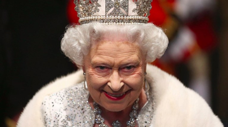 Η βασίλισσα έγινε 91 ετών σήμερα: Δείτε μερικά... τρελά προνόμιά της