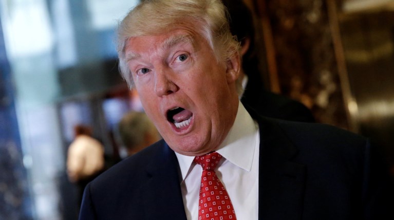 Ψυχολόγοι του Yale: «O Τραμπ είναι παρανοϊκός και δεν μπορεί να κυβερνήσει»