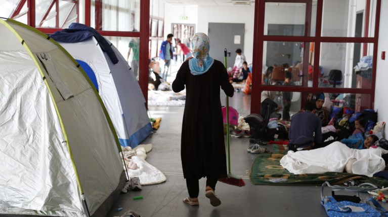 Κραυγή απελπισίας για την άθλια δομή προσφύγων στο Ελληνικό